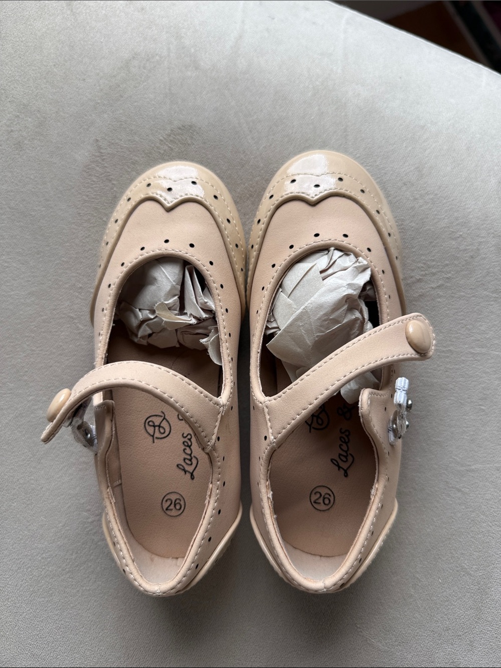 Girls' Patent Beige Mary Jane Dress Shoes with Strap